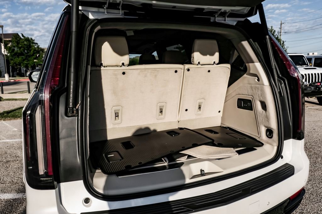 Used 2023 Cadillac Escalade Sport Platinum w/ LPO, ONYX Package image 68