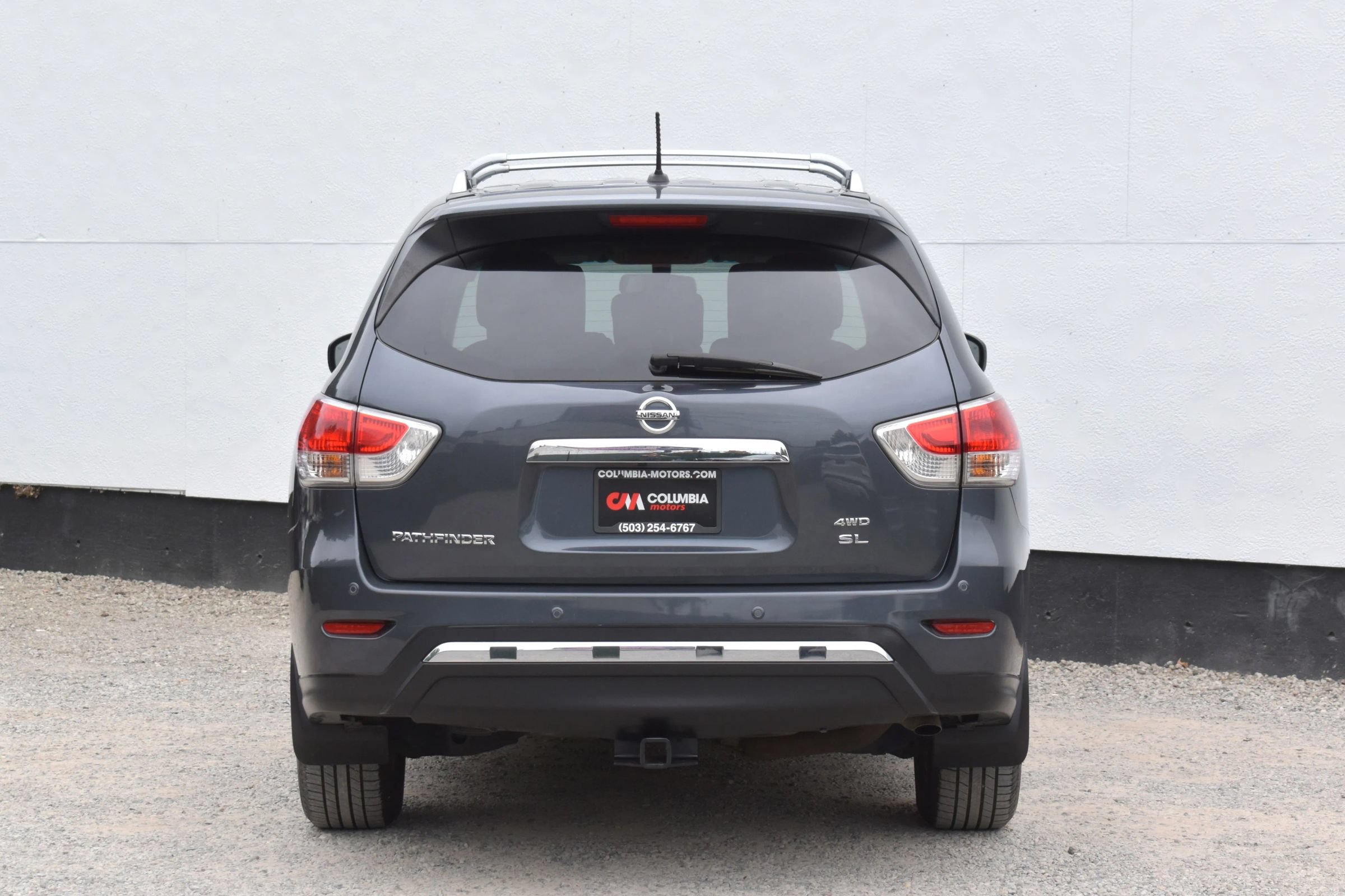 Used 2013 Nissan Pathfinder SL w/ Cargo Pkg AWD/4WD image 4