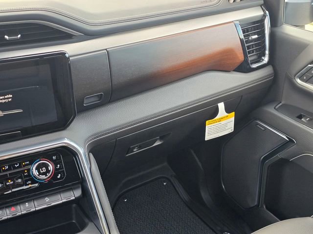 New 2026 GMC Sierra 2500 Denali w/ Denali Reserve Package AWD/4WD image 17