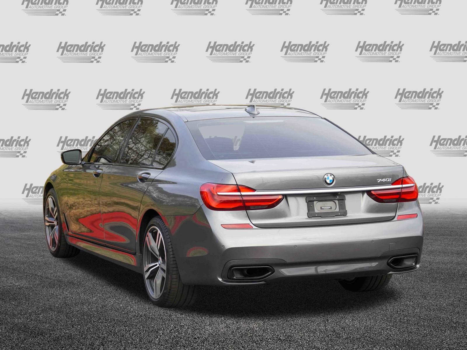 Used 2019 BMW 740i w/ Executive Package image 7
