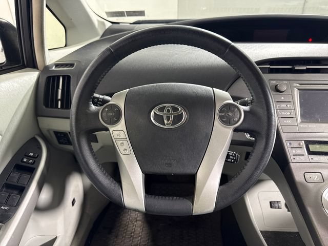 Used 2013 Toyota Prius Five FWD image 22