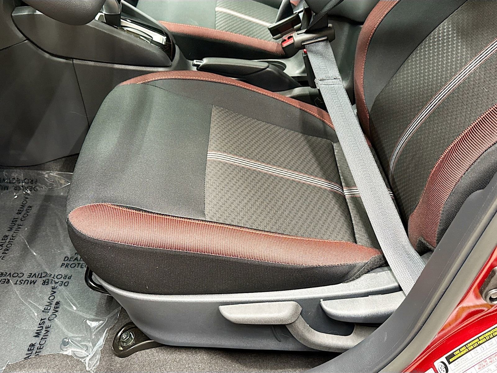 Used 2025 Nissan Versa SR w/ Trunk Package FWD image 21