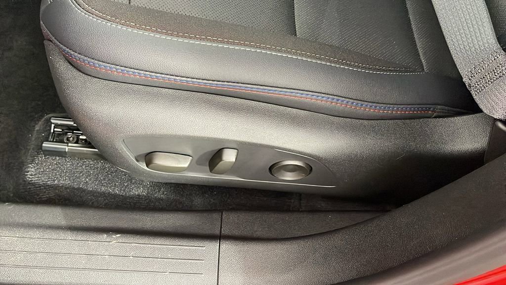 Used 2025 Chevrolet Equinox EV RS image 35