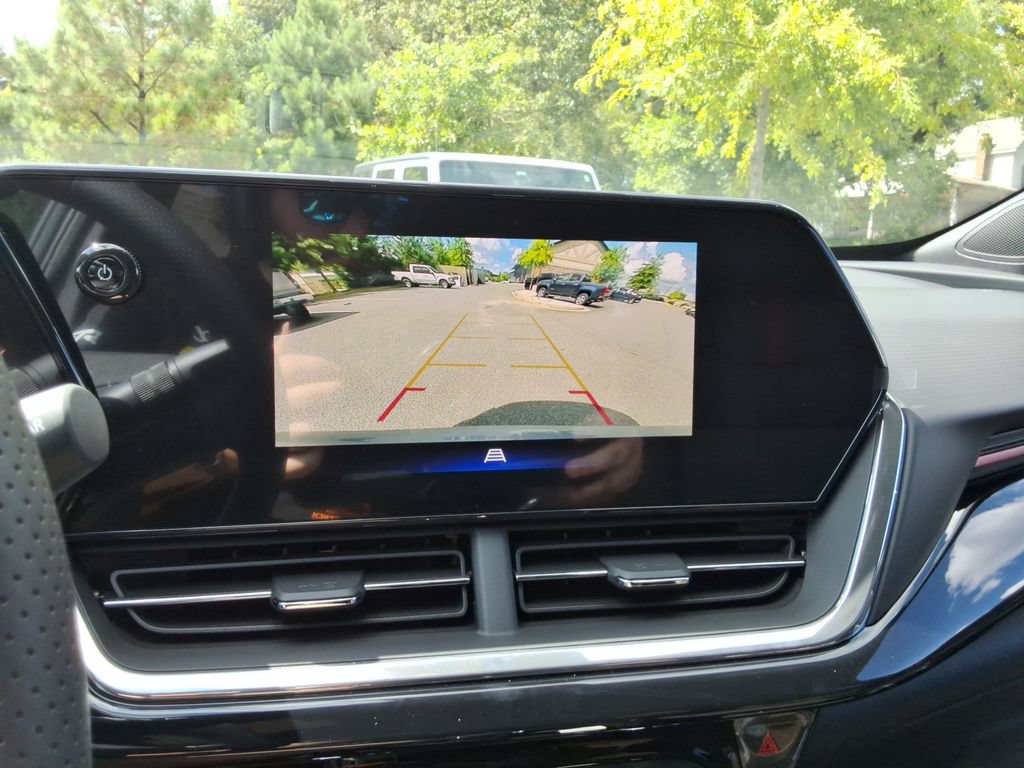 New 2026 Chevrolet Trax RS w/ Sunroof Package FWD image 29