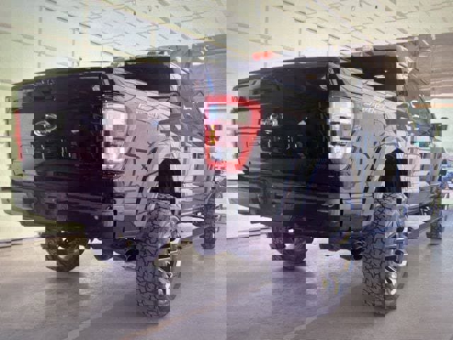 Used 2022 Ford F150 Lariat w/ Equipment Group 502A High image 6