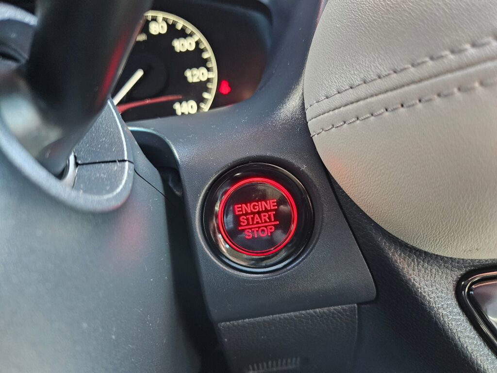 Used 2023 Honda HR-V LX image 25