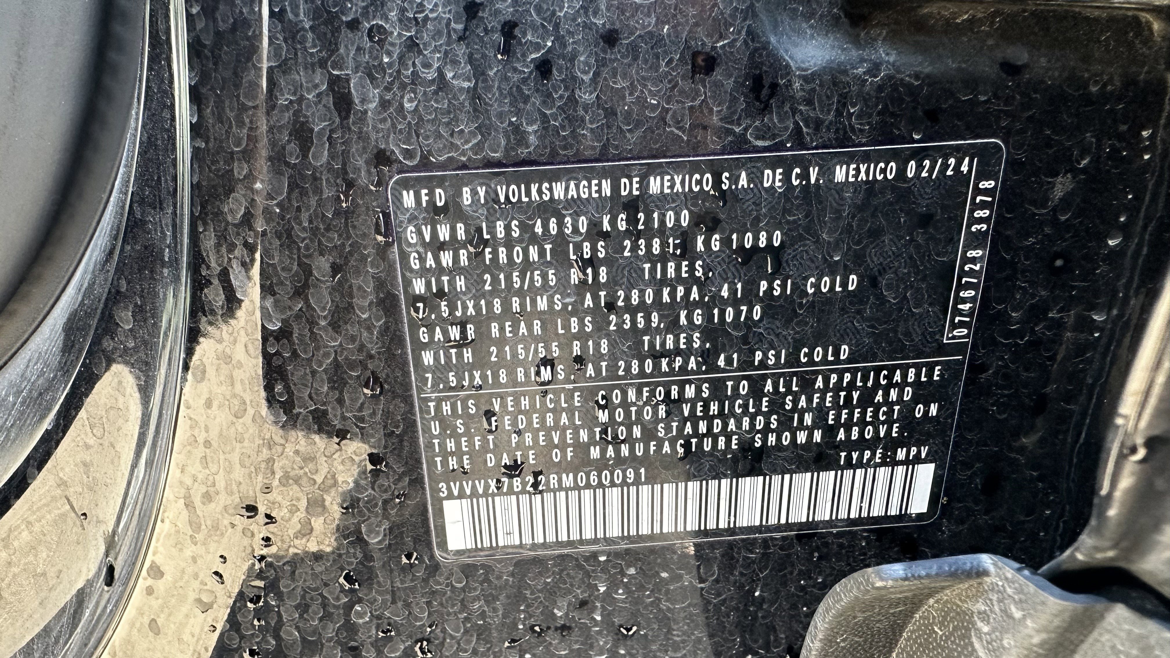 Used 2024 Volkswagen Taos SE w/ Panoramic Sunroof Package image 34