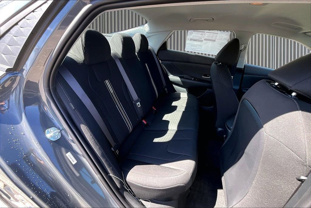 New 2026 Hyundai Elantra Blue image 11