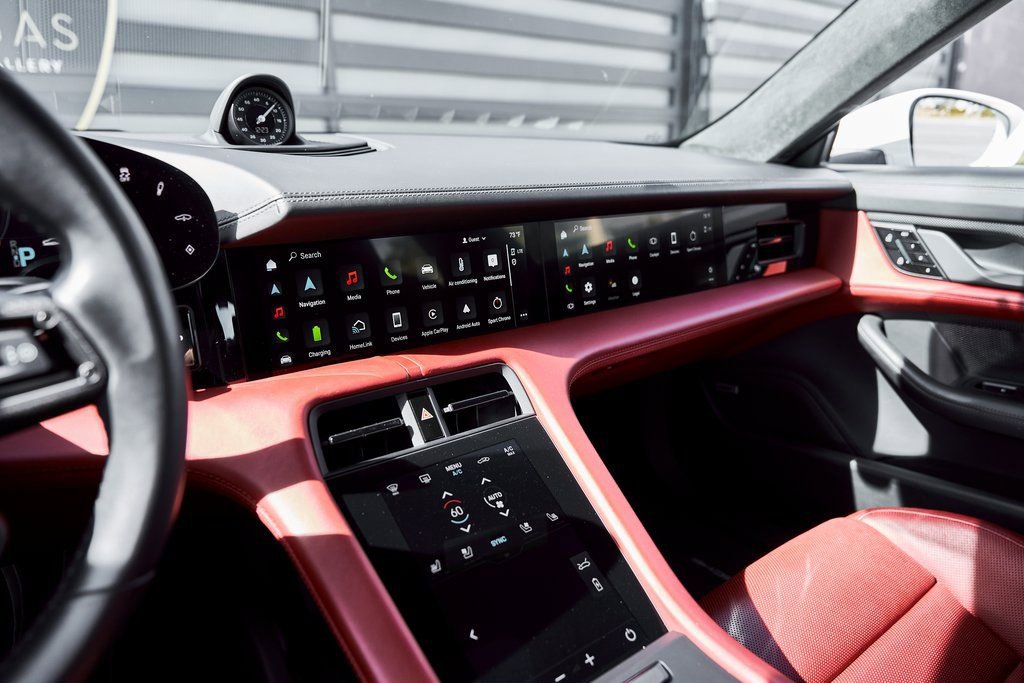 Used 2020 Porsche Taycan Turbo image 62