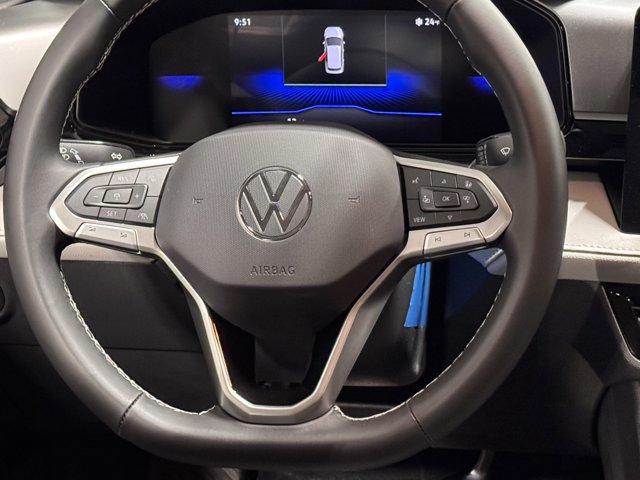 New 2025 Volkswagen Taos S image 17