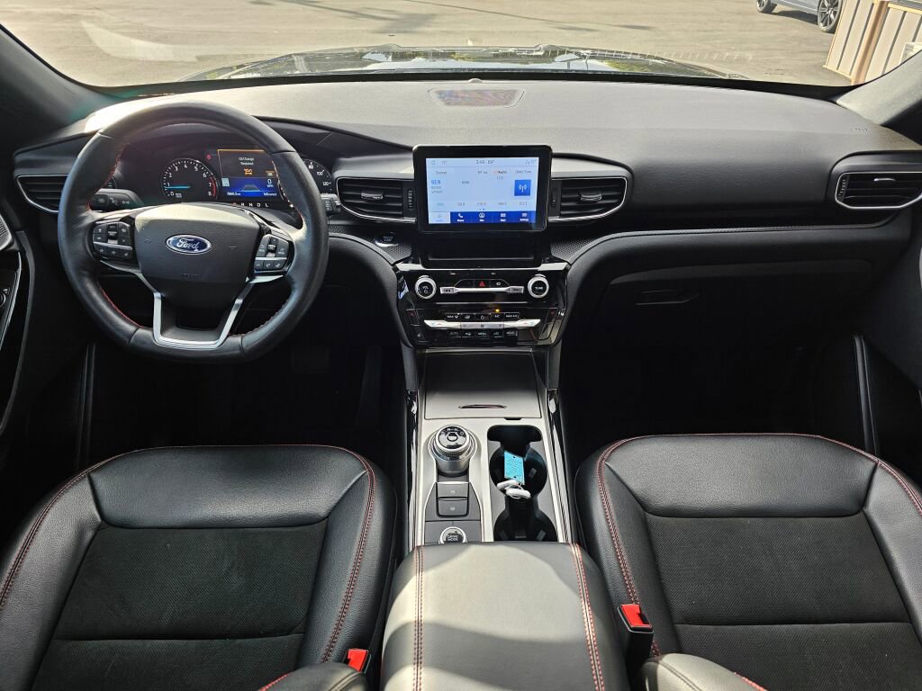 Used 2023 Ford Explorer ST-Line w/ Class IV Trailer Tow Package image 22