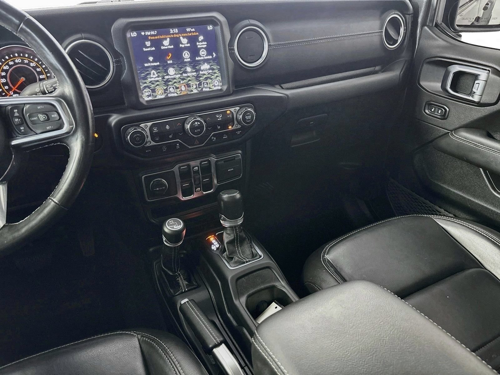 Used 2021 Jeep Gladiator Overland w/ Popular Equipment Package AWD/4WD image 23