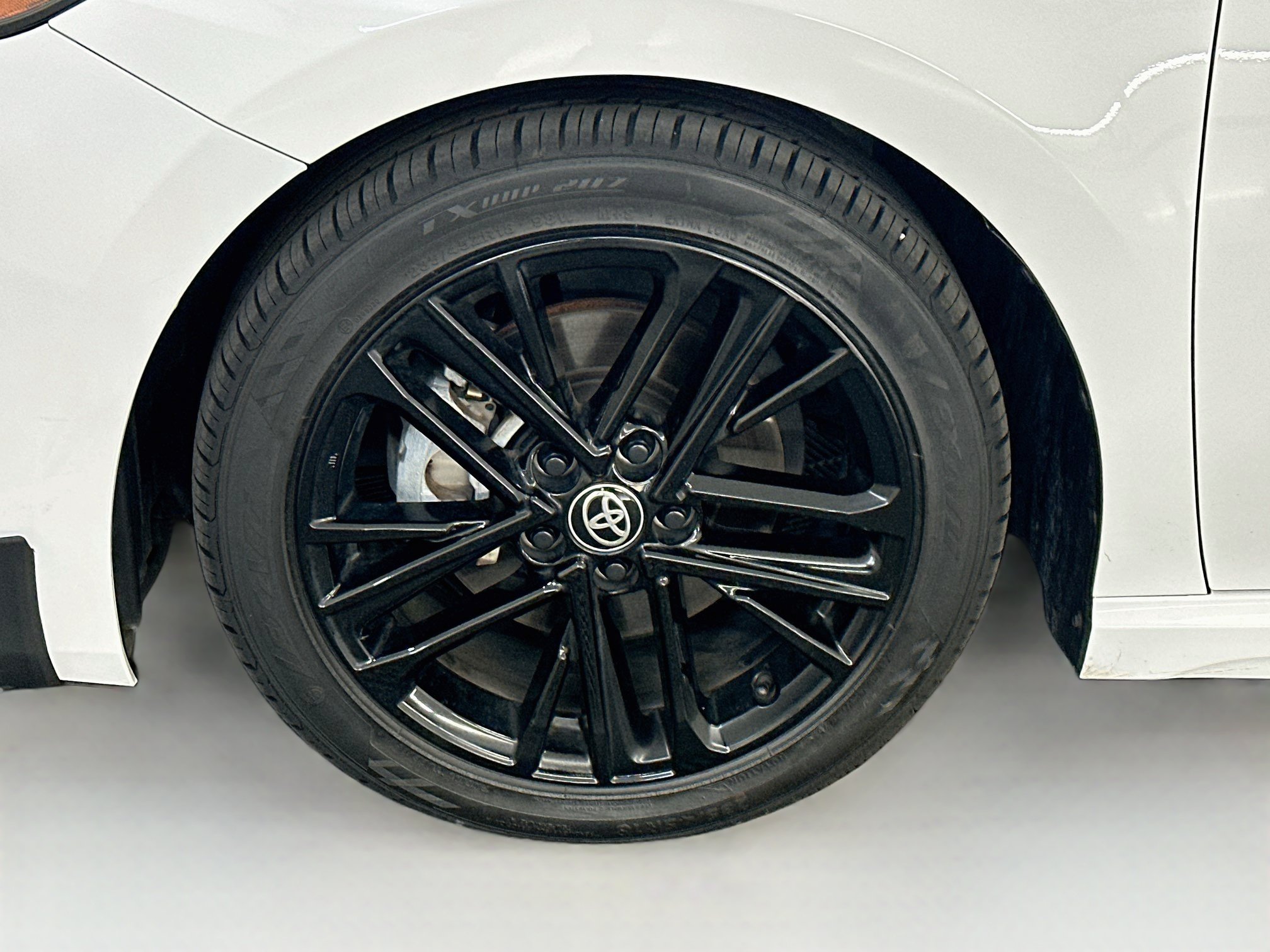 Used 2025 Toyota Camry SE FWD image 34