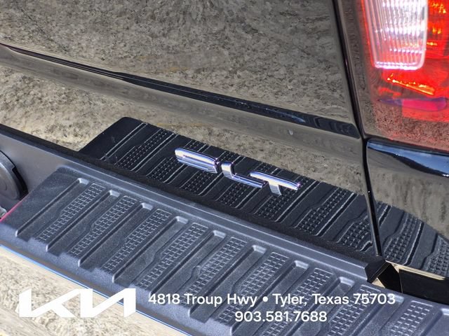 Used 2024 GMC Sierra 1500 SLT AWD/4WD image 9