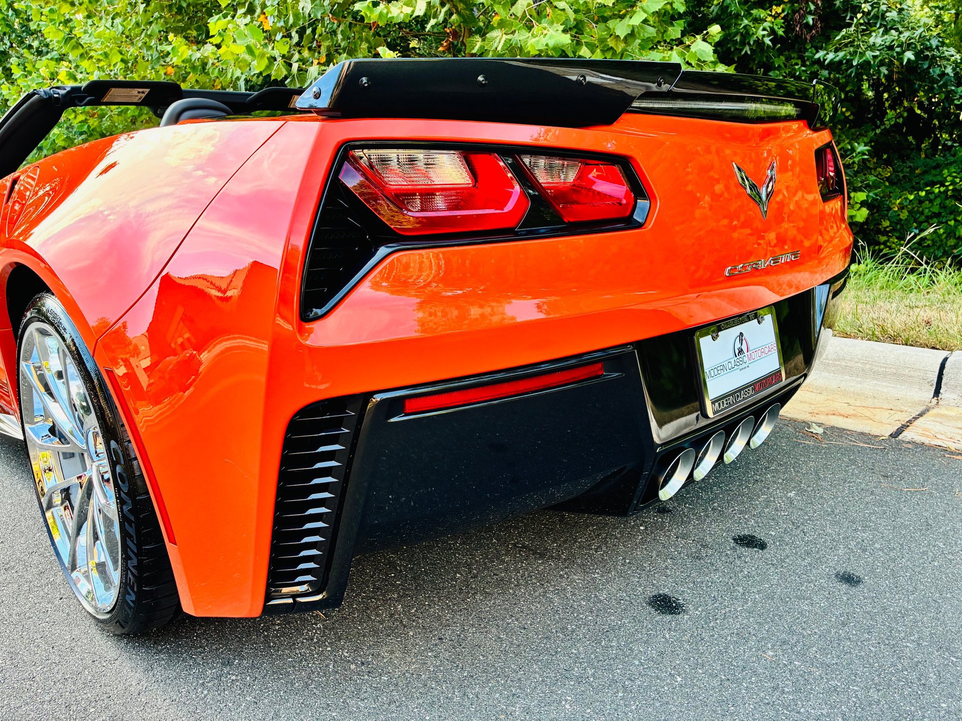 Used 2019 Chevrolet Corvette Grand Sport RWD image 19
