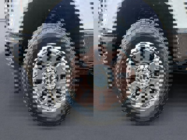 Used 2024 Ford F350 King Ranch w/ FX4 Off-Road Package image 14