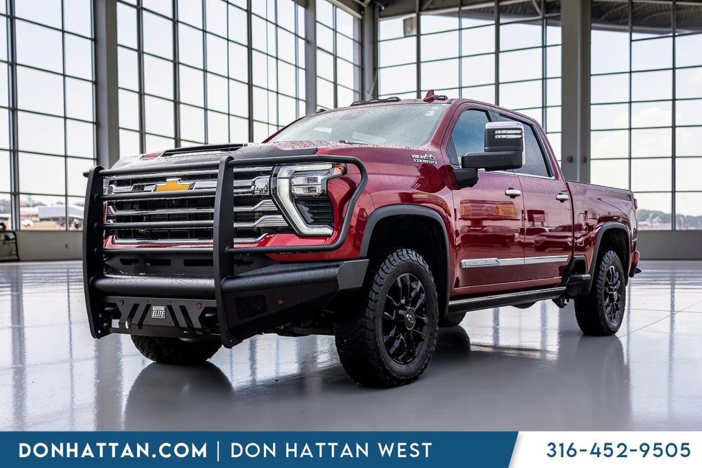 Used 2025 Chevrolet Silverado 2500 High Country w/ High Country Premium Package AWD/4WD video 1