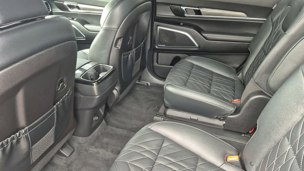 Used 2024 Kia Telluride SX X-Line image 13