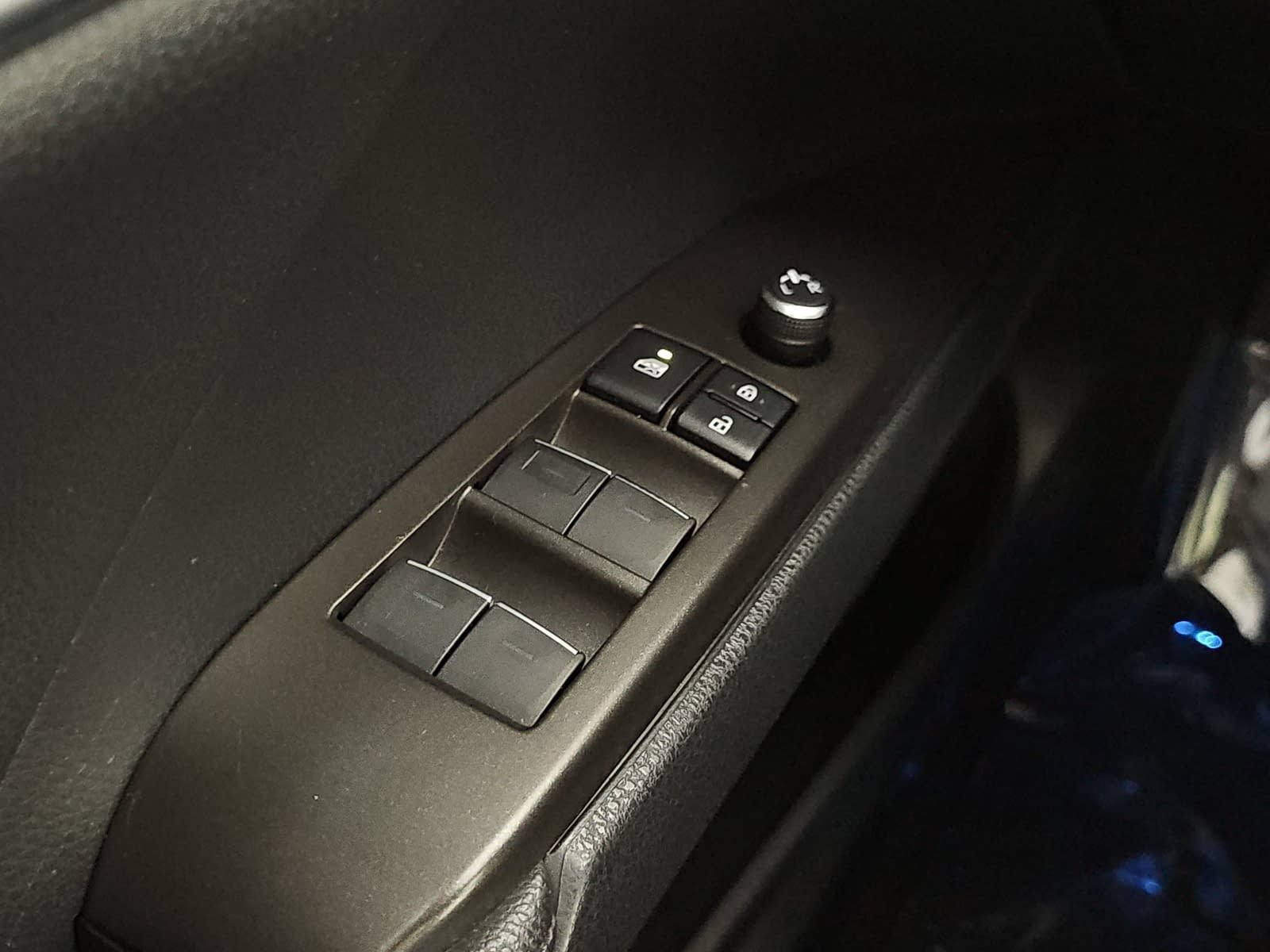 Used 2022 Toyota Camry XLE FWD image 27