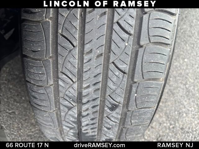 Used 2023 Lincoln Nautilus Reserve image 27