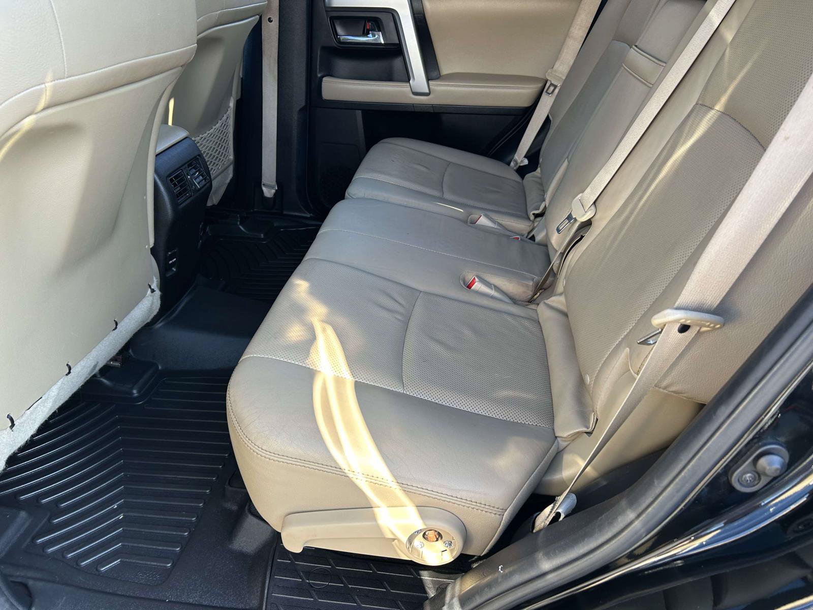 Used 2015 Toyota 4Runner Limited AWD/4WD image 14