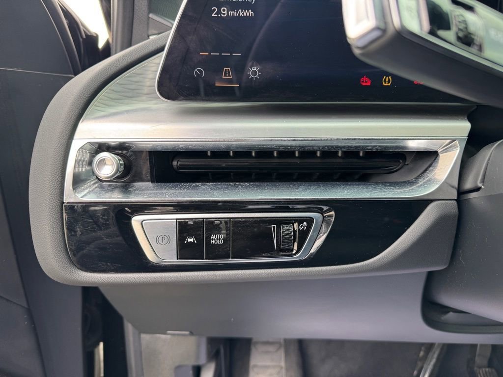 Certified 2024 Cadillac Lyriq Sport image 24