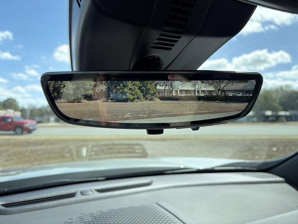 New 2026 GMC Acadia Denali w/ Super Cruise Package FWD image 18