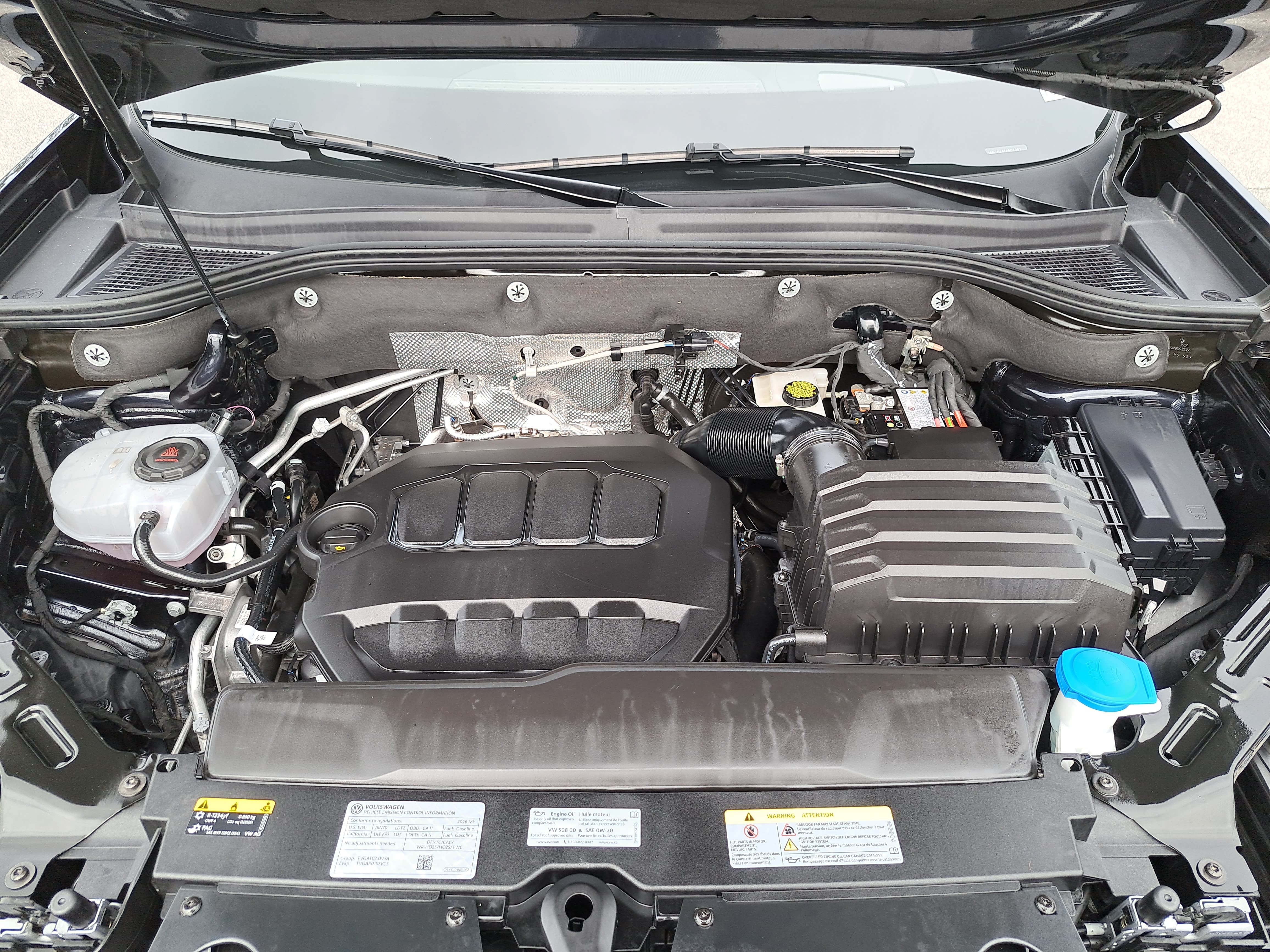 Certified 2026 Volkswagen Atlas SEL Premium R-Line AWD/4WD image 29