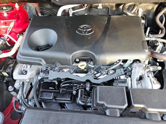 Used 2021 Toyota RAV4 XLE w/ Convenience Package FWD image 23