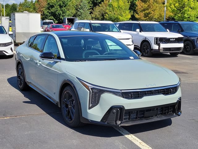New 2026 Kia K4 GT-Line Turbo FWD image 3