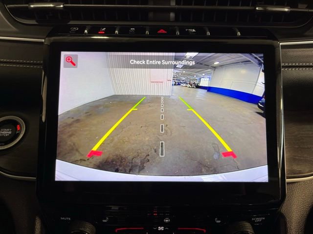 Used 2024 Jeep Grand Cherokee Limited image 26