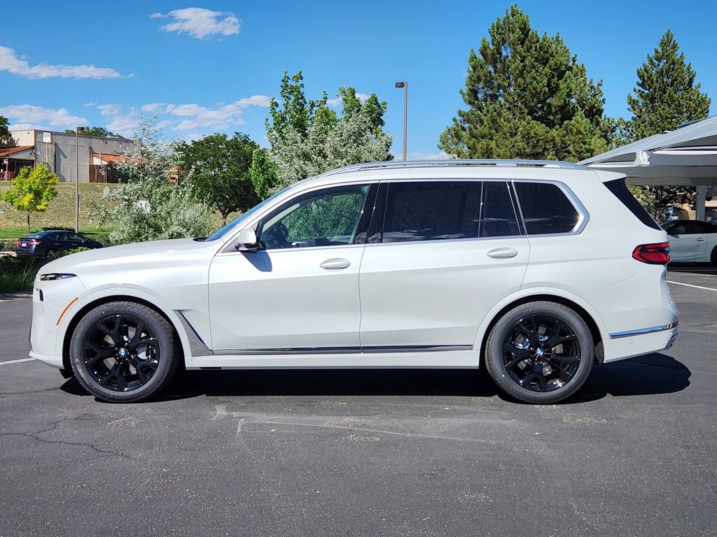 New 2027 BMW X7 xDrive40i AWD/4WD image 2