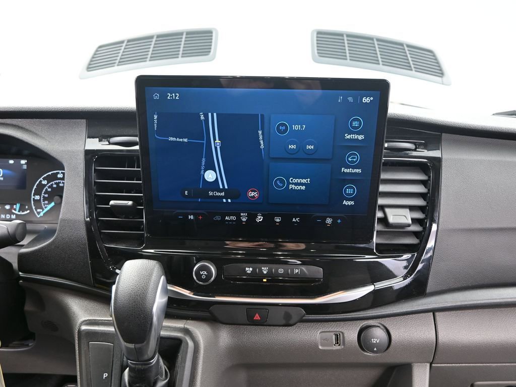 Used 2025 Ford Transit 350 XLT image 31