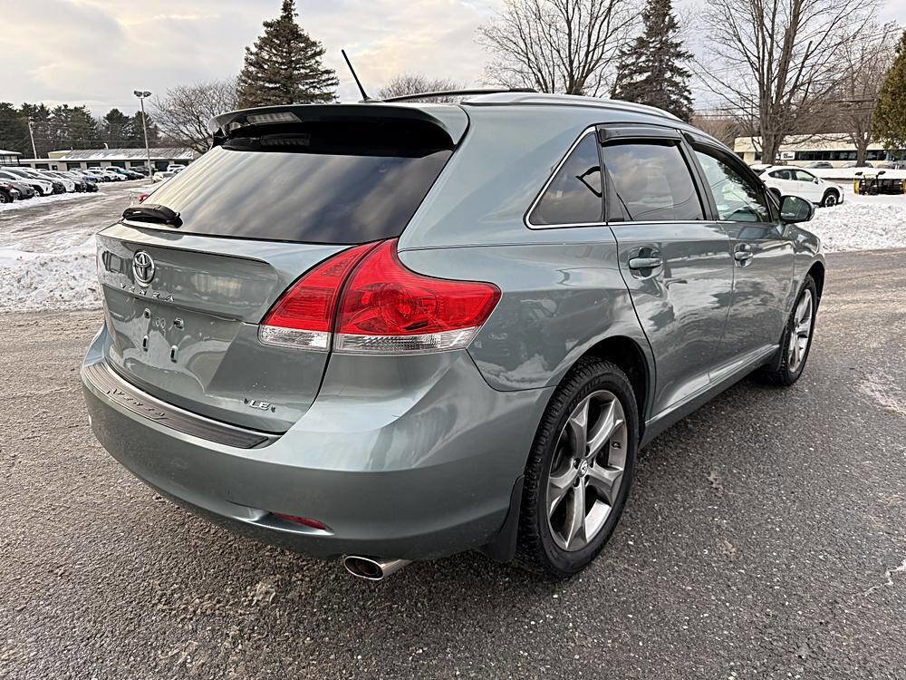 Used 2012 Toyota Venza LE image 5