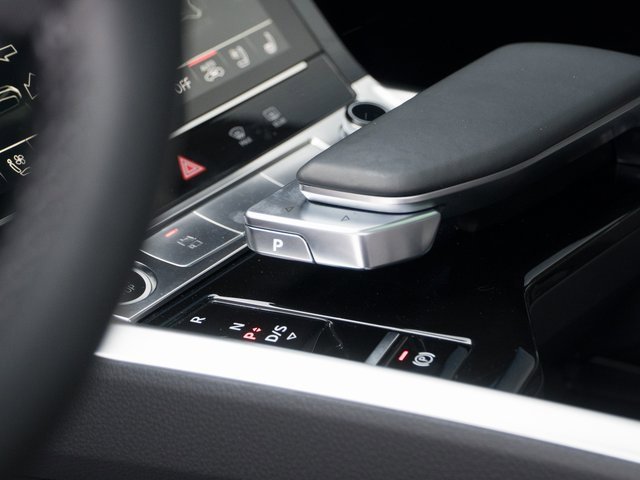 Certified 2024 Audi Q8 e-tron Premium Plus w/ Premium Plus Package image 26