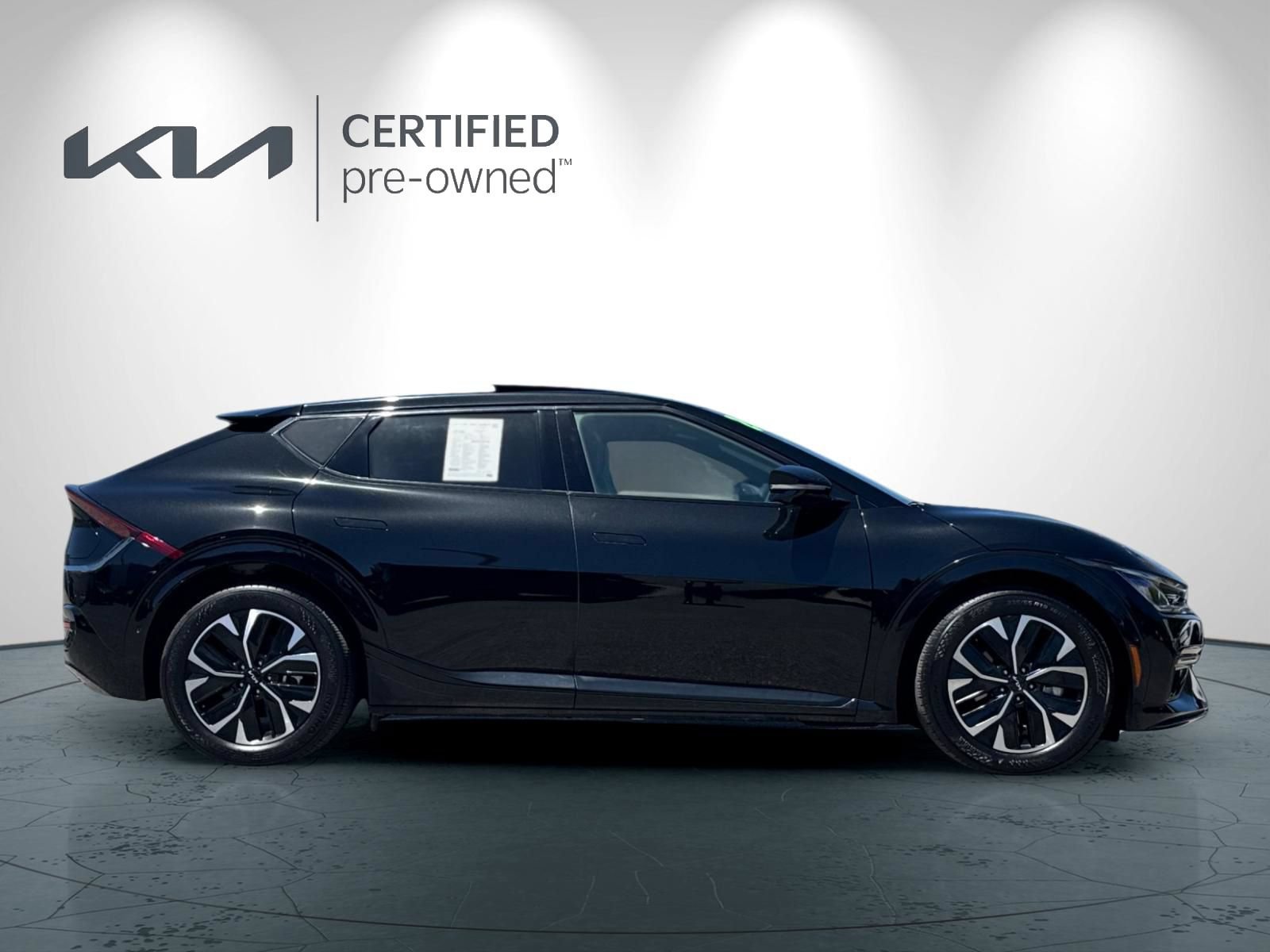 Certified 2024 Kia EV6 GT-Line w/ GT-Line White Seat Package RWD image 3