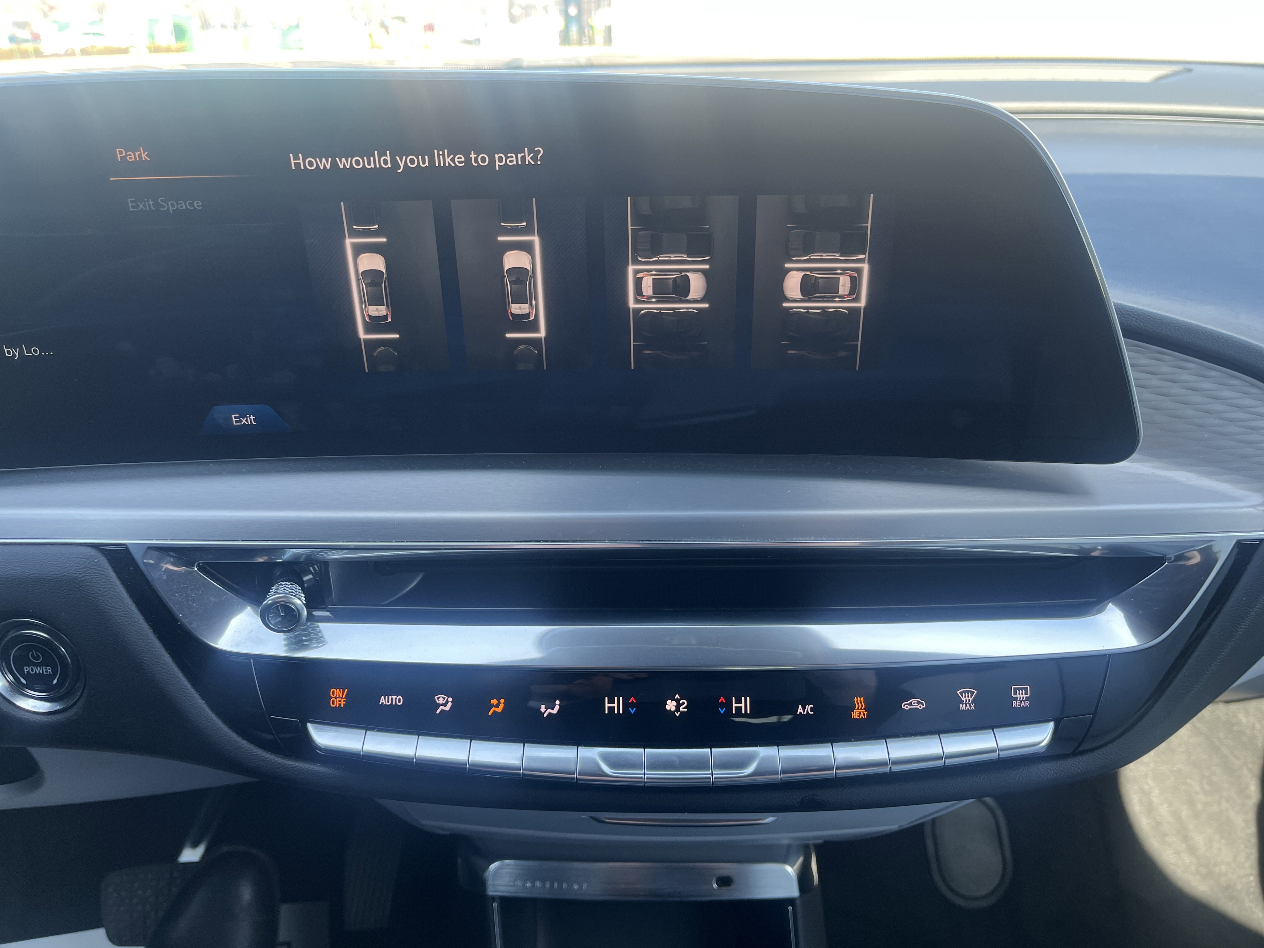 Used 2024 Cadillac Lyriq Sport image 31