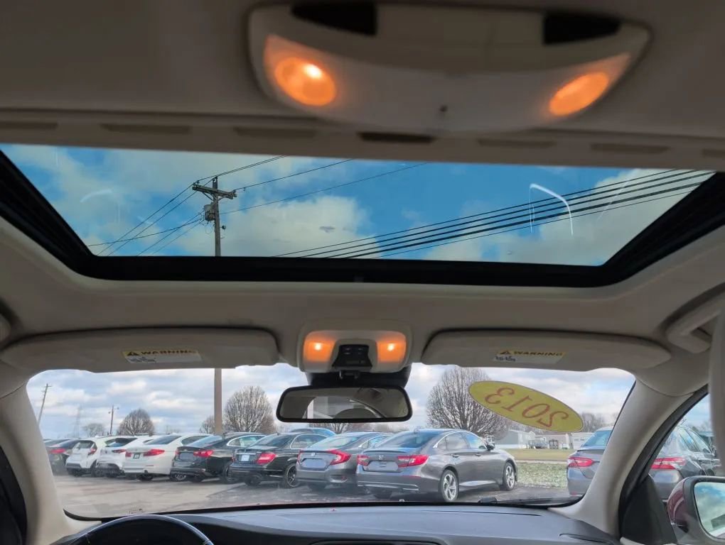 Used 2013 Volvo S60 T5 image 18