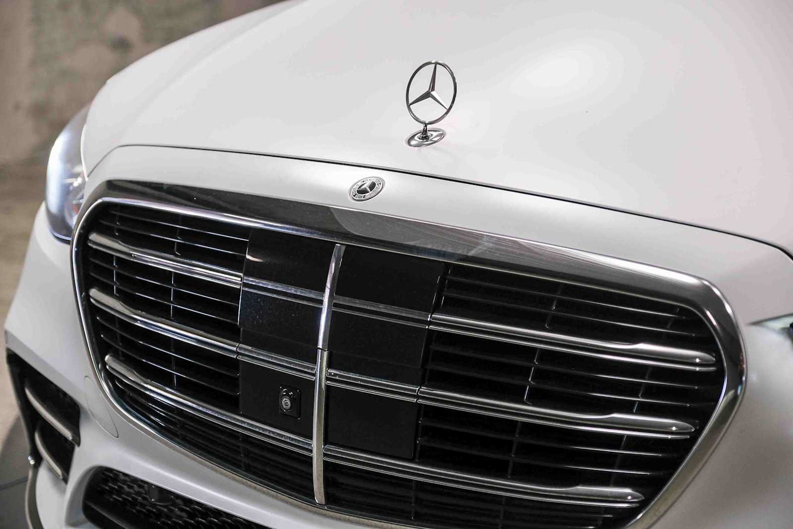 Certified 2024 Mercedes-Benz S 580e 4MATIC Sedan w/ AMG Line image 13