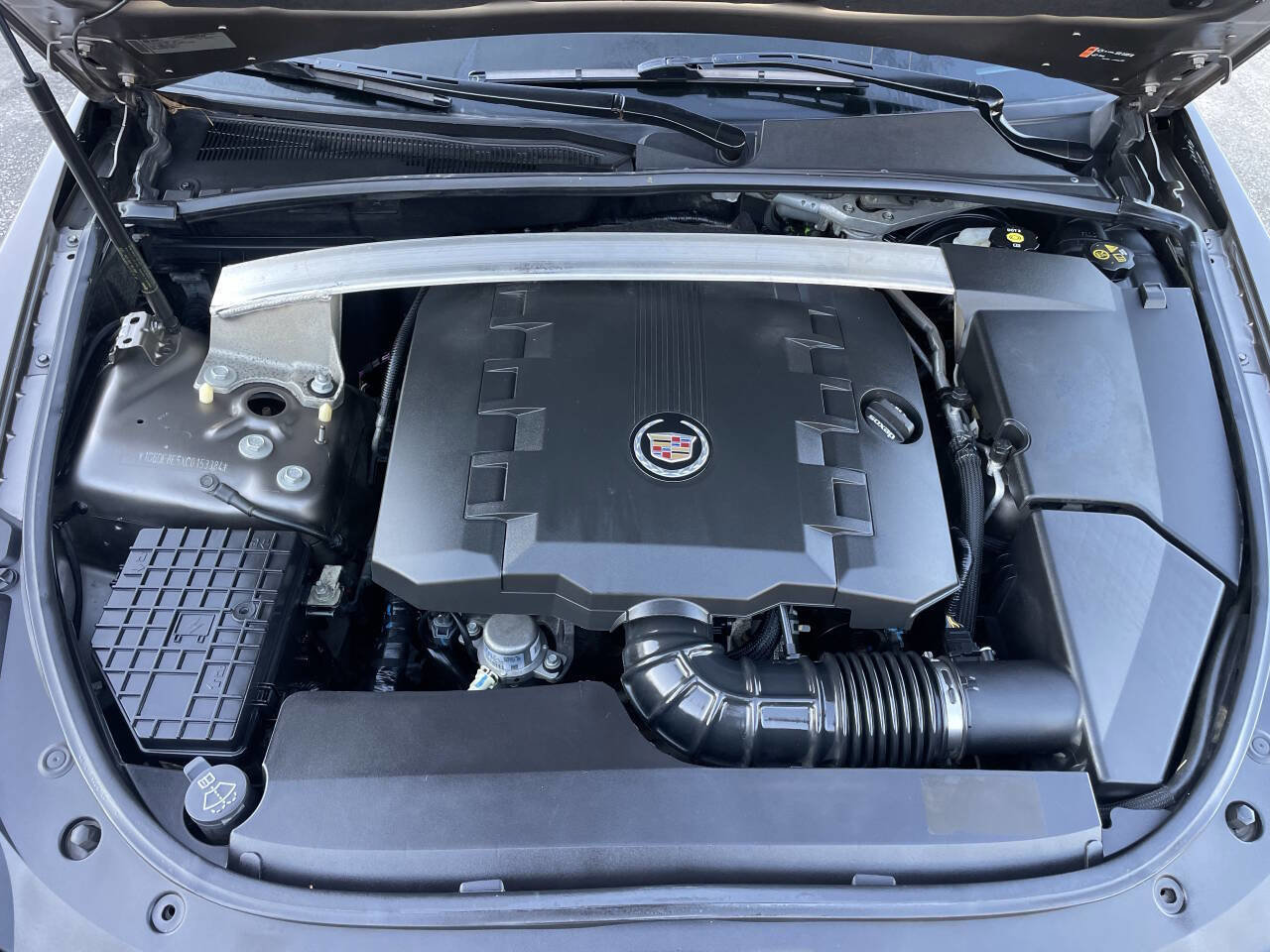 Used 2012 Cadillac CTS Luxury image 34