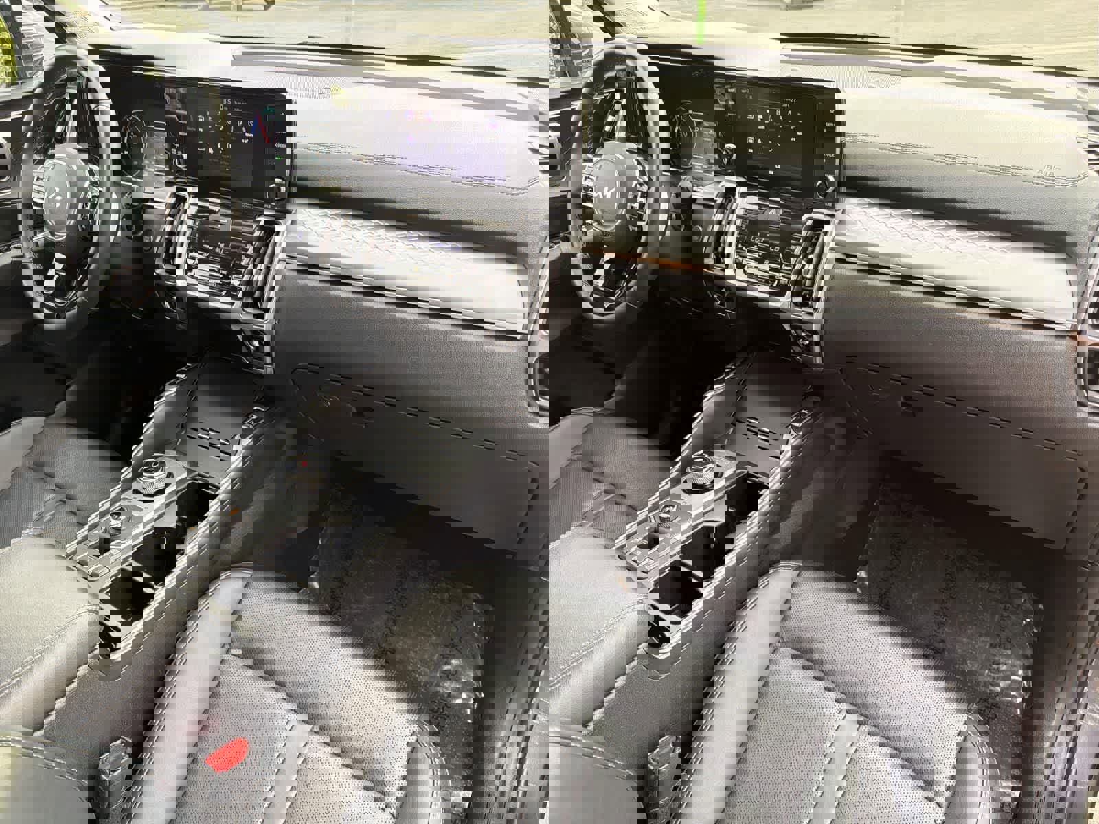 Used 2023 Kia Sorento EX image 38