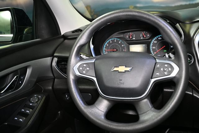 Used 2021 Chevrolet Traverse LS FWD image 62