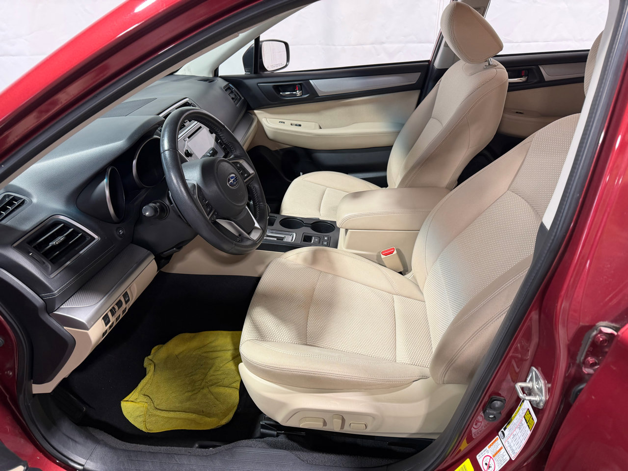 Used 2019 Subaru Outback 2.5i Premium image 23