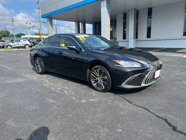 Used 2025 Lexus ES 350 w/ Premium Package FWD image 6
