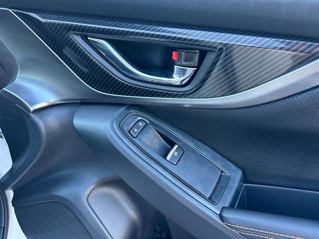 Used 2019 Subaru Crosstrek 2.0i Limited w/ Moonroof Package w/Navigation image 18