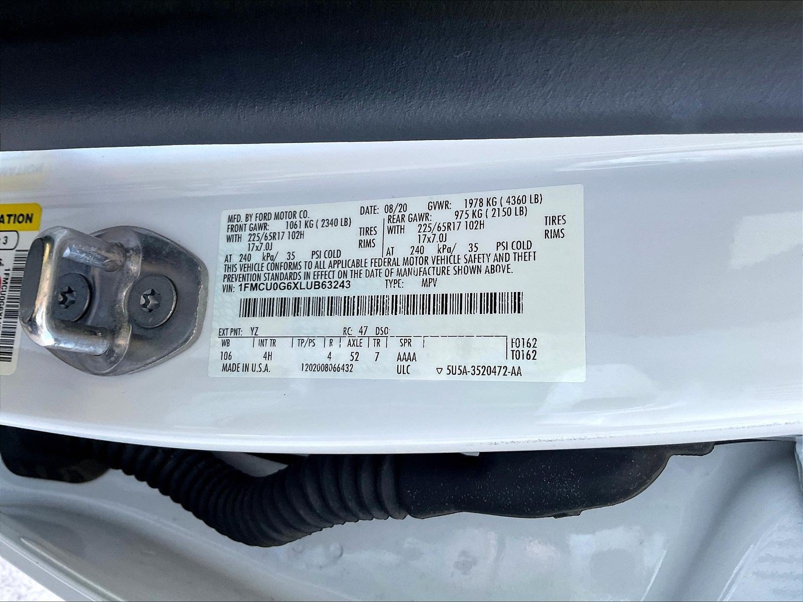 Used 2020 Ford Escape SE FWD image 19
