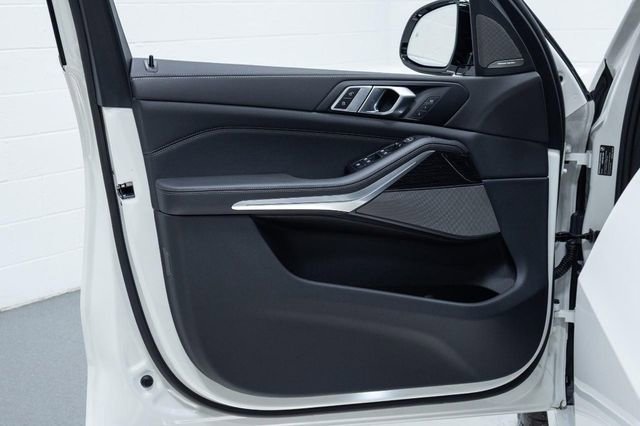New 2026 BMW X5 xDrive40i image 14
