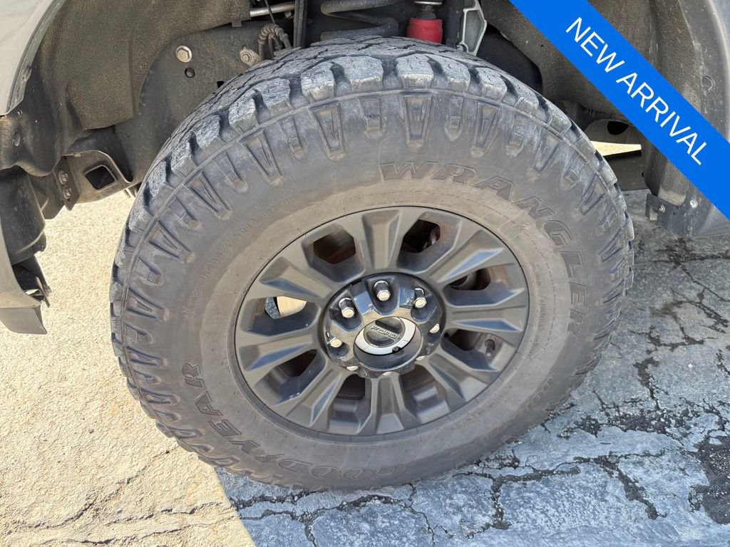 Used 2021 Ford F350 Lariat AWD/4WD image 10