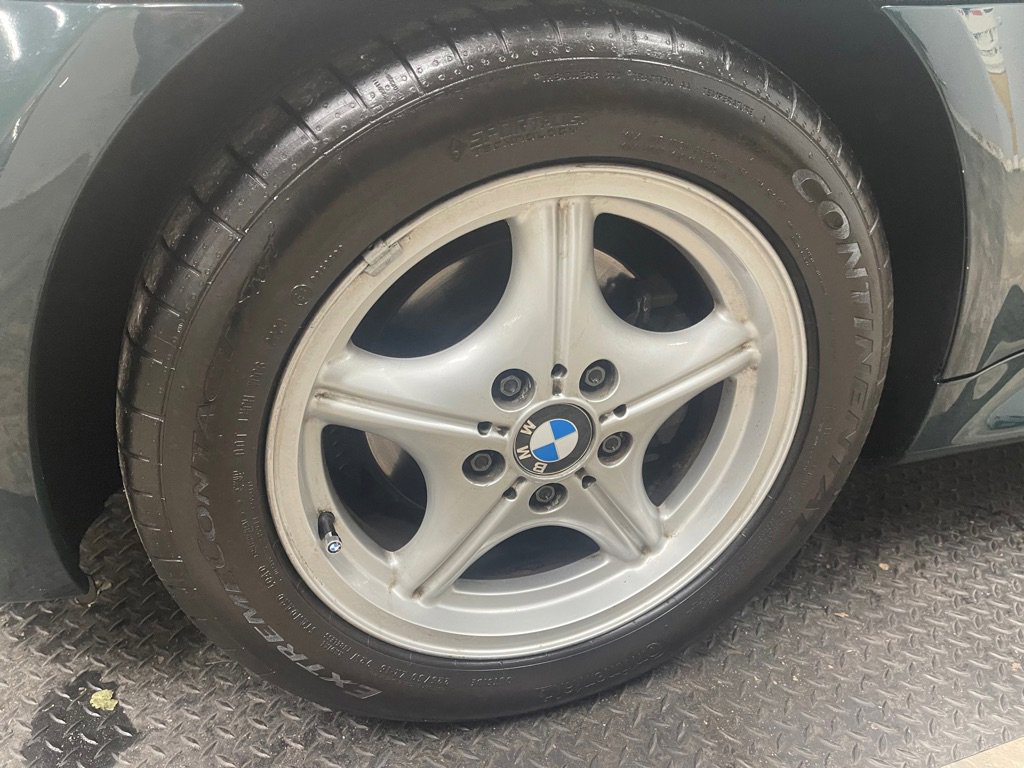 Used 1997 BMW Z3 1.9 image 36