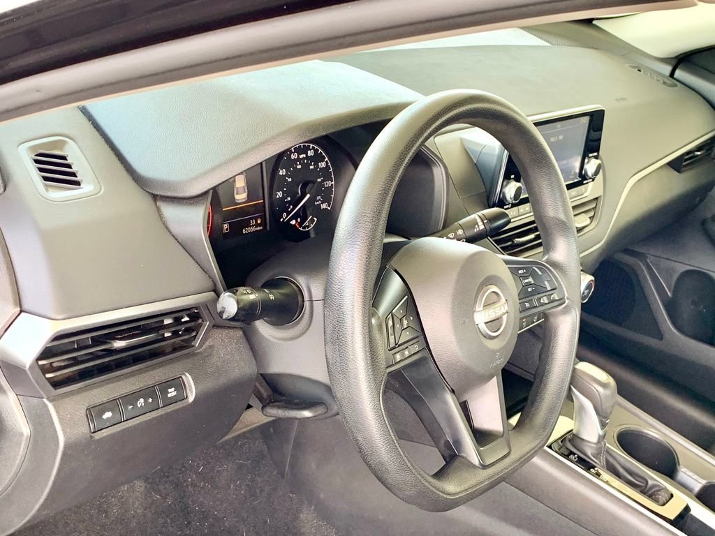 Used 2023 Nissan Altima 2.5 S FWD image 14